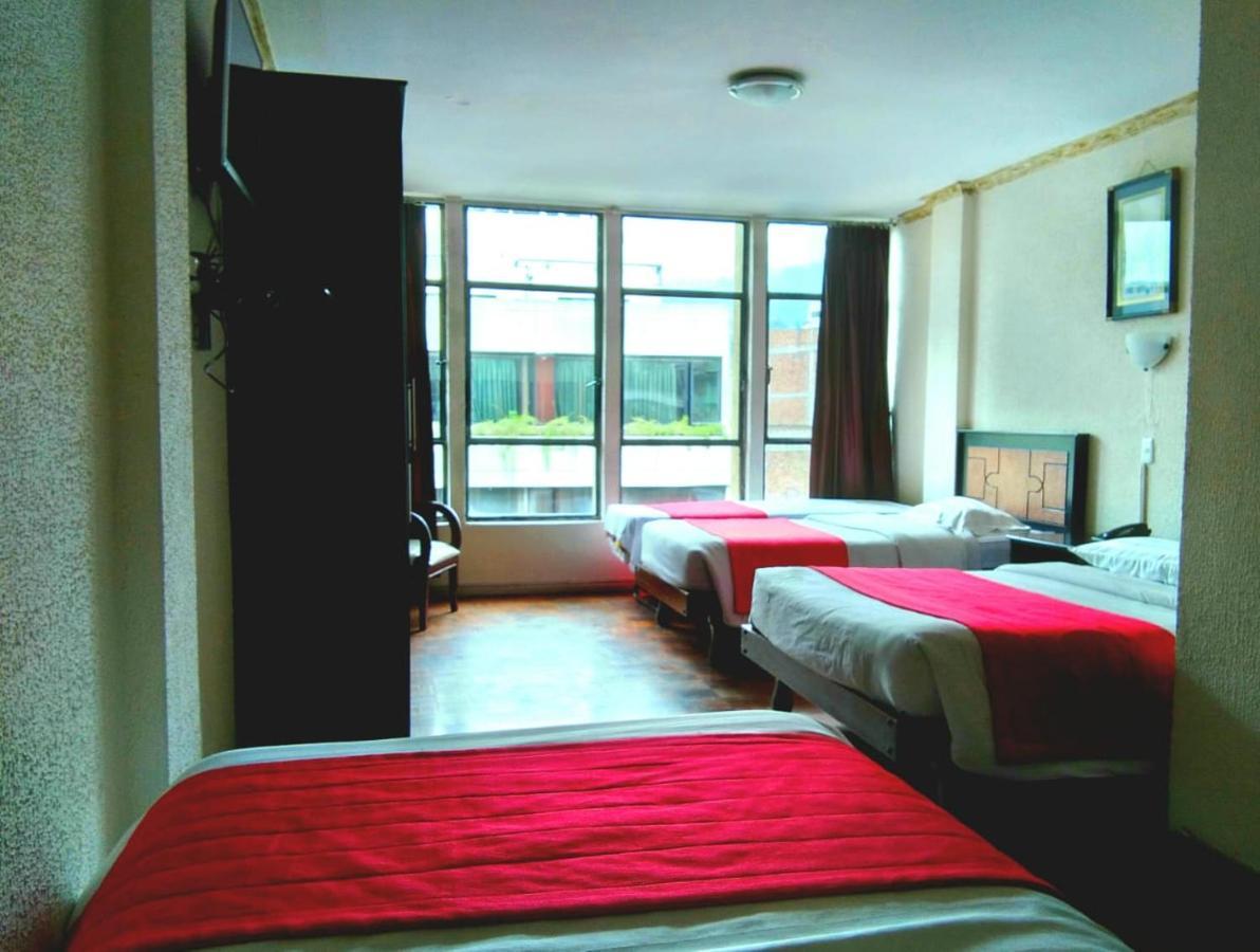 Hotel Imperial Ambato Exterior photo